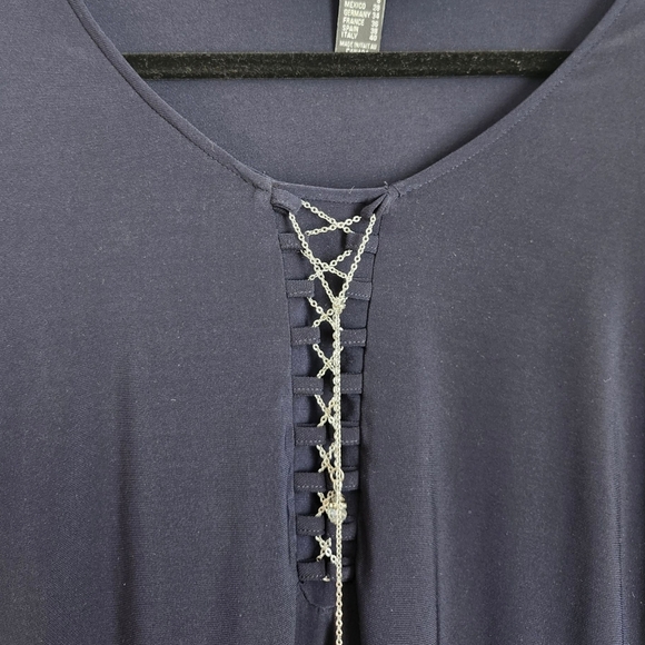 Frank Lyman Bell Sleeve Top With Silver Accents - Picture 4 of 4